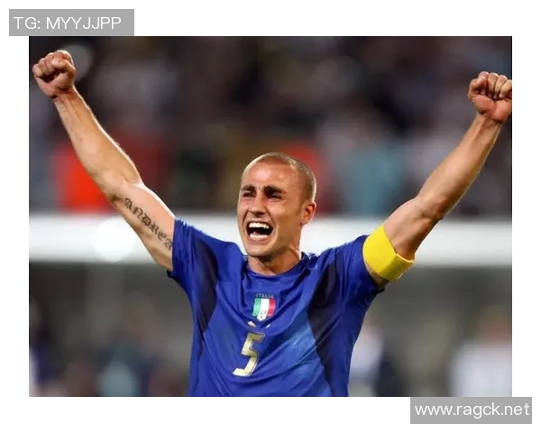 足球明星相似专场揭秘那些让你惊讶的球员相似之处与风格对比