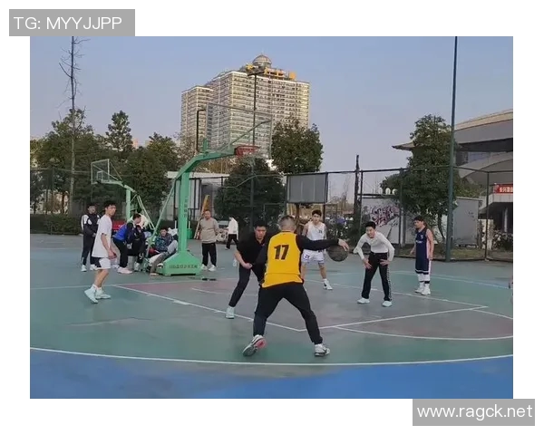 明星们的篮球赛场:连续剧演员展现运动风采与团队精神